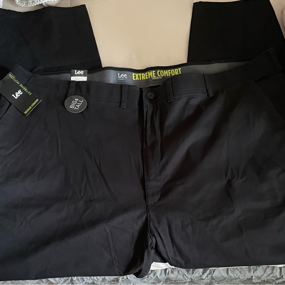 NWT Lee Black Extreme comfort pants